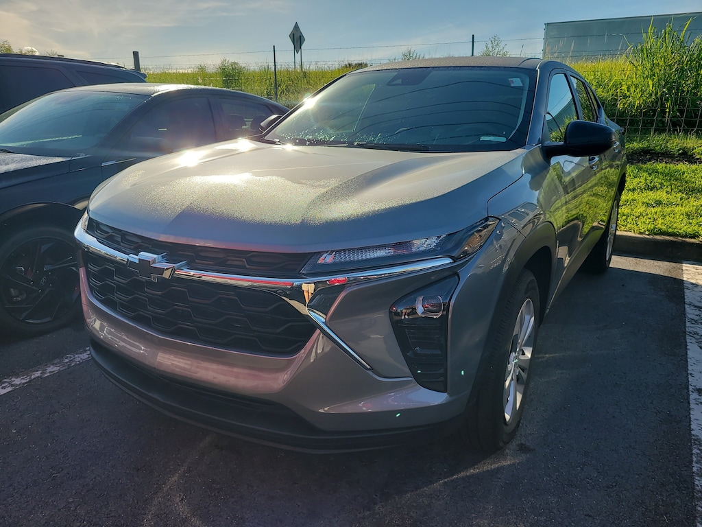 Used 2024 Chevrolet Trax LS SUV