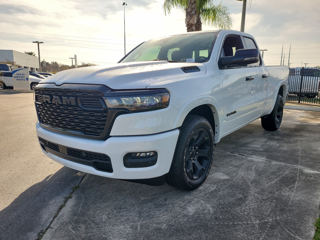 New 2026 Ram 1500 BIG HORN QUAD CAB 4X2 6'4 BOX Pickup
