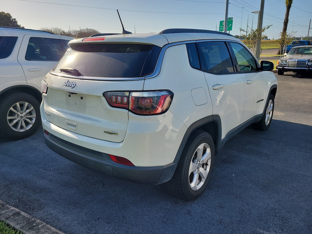Used 2018 Jeep Compass Latitude 4x4 SUV