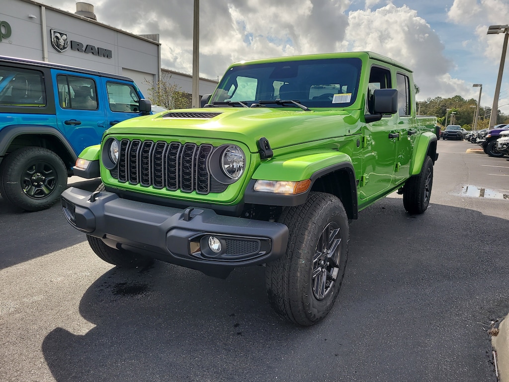 New 2026 Jeep Gladiator SPORT S 4X4 Pickup