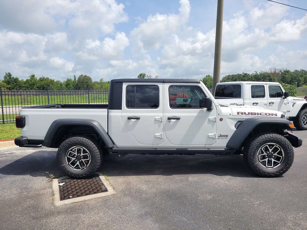 New 2025 Jeep Gladiator RUBICON 4X4 Pickup