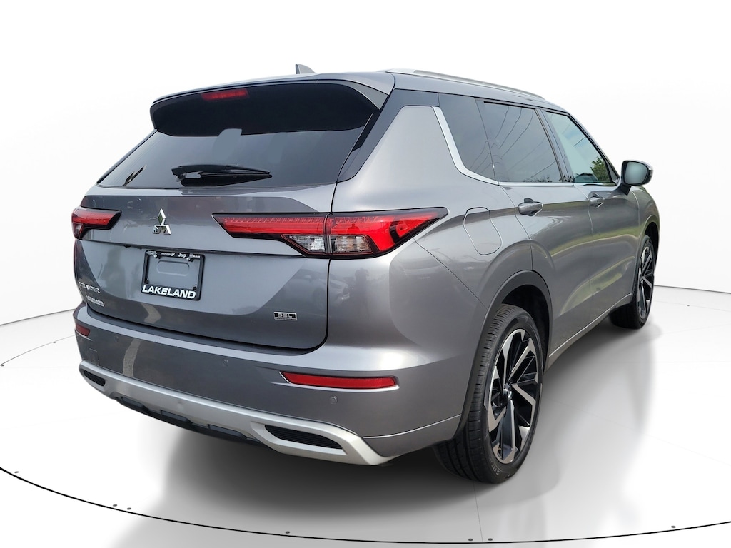 Used 2022 Mitsubishi Outlander SEL CUV