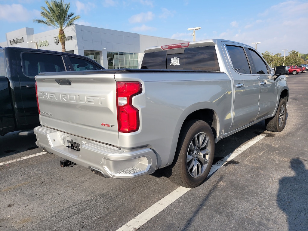 2020 Chevrolet Silverado 1500 RST photo 3