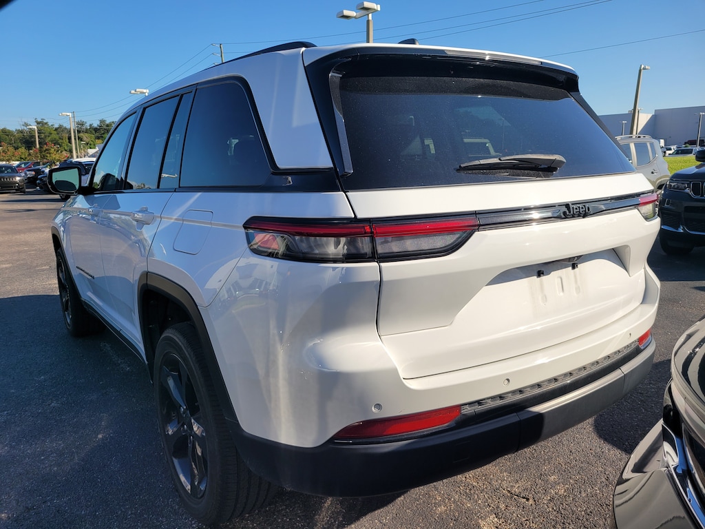 Used 2024 Jeep