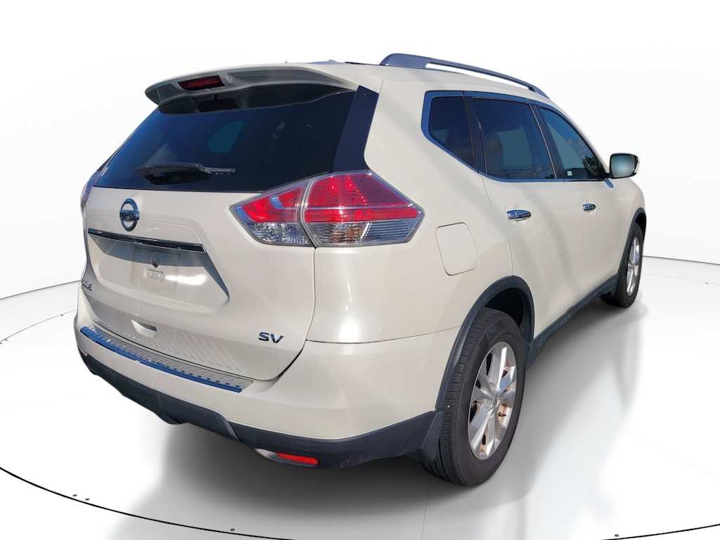 Used 2016 Nissan Rogue SV SUV