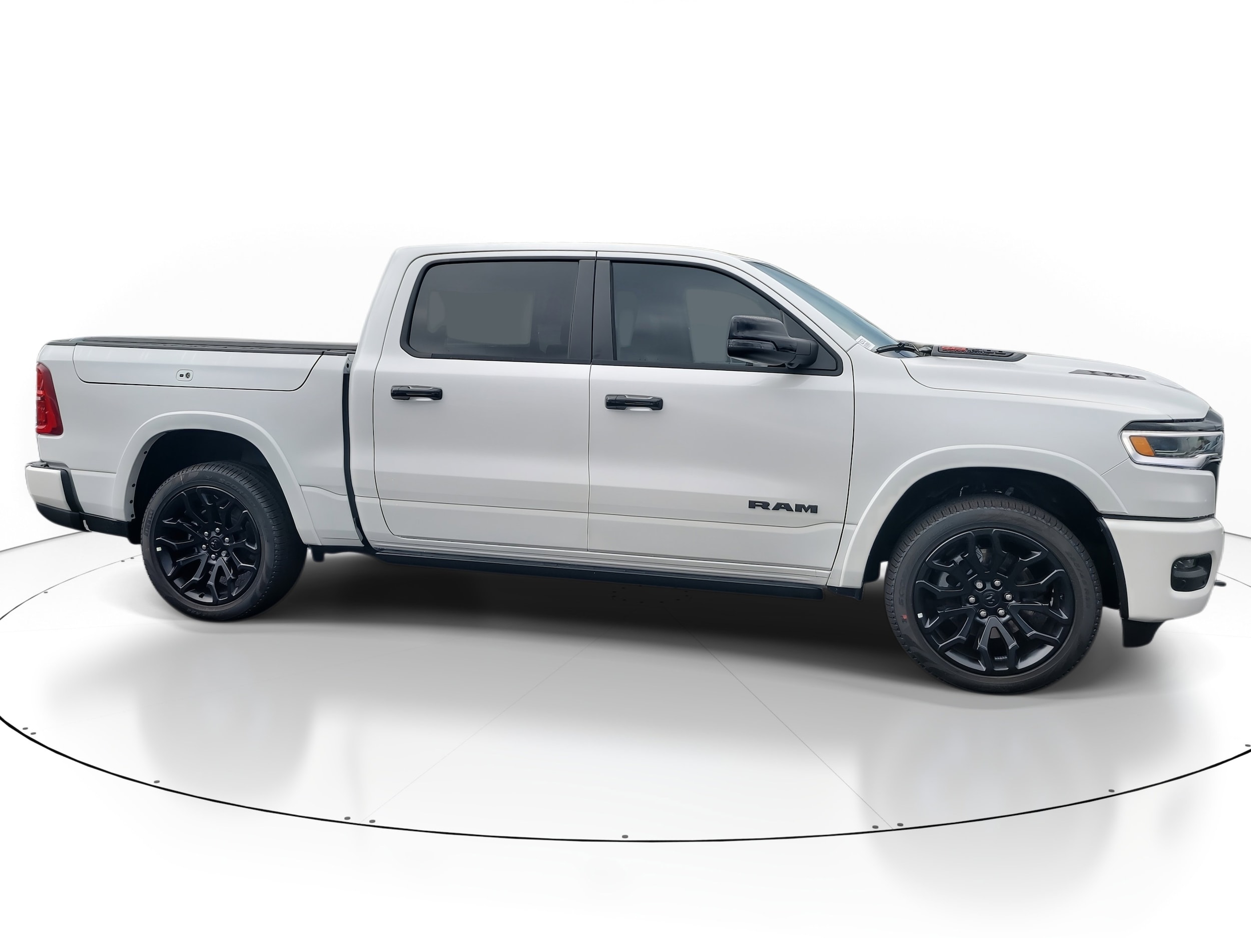 2026 RAM 1500 Limited - Photo 5