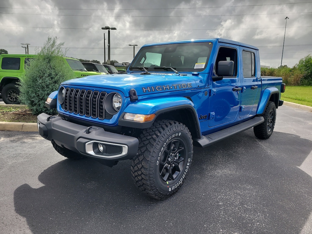 New 2025 Jeep Gladiator HIGH TIDE 4X4 Pickup