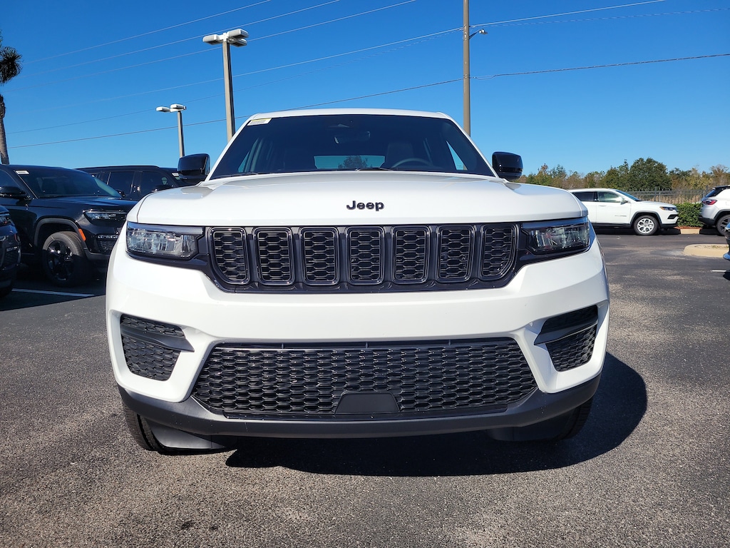 New 2025 Jeep Grand Cherokee ALTITUDE X 4X4 Sport Utility