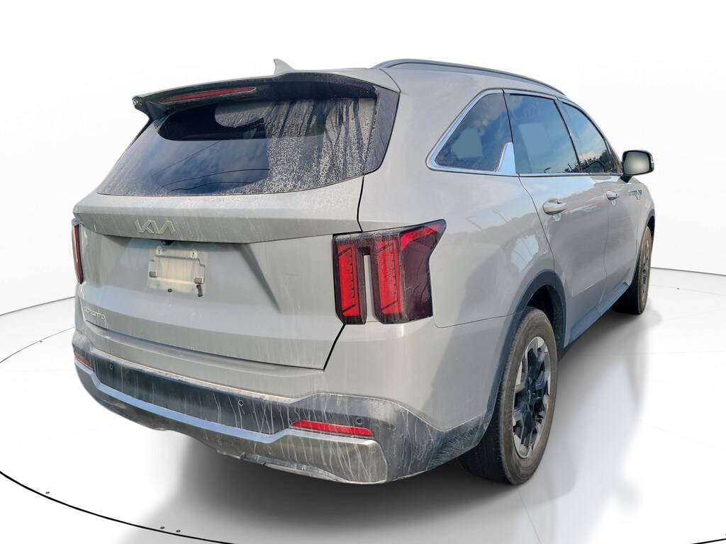 Used 2024 Kia Sorento S SUV