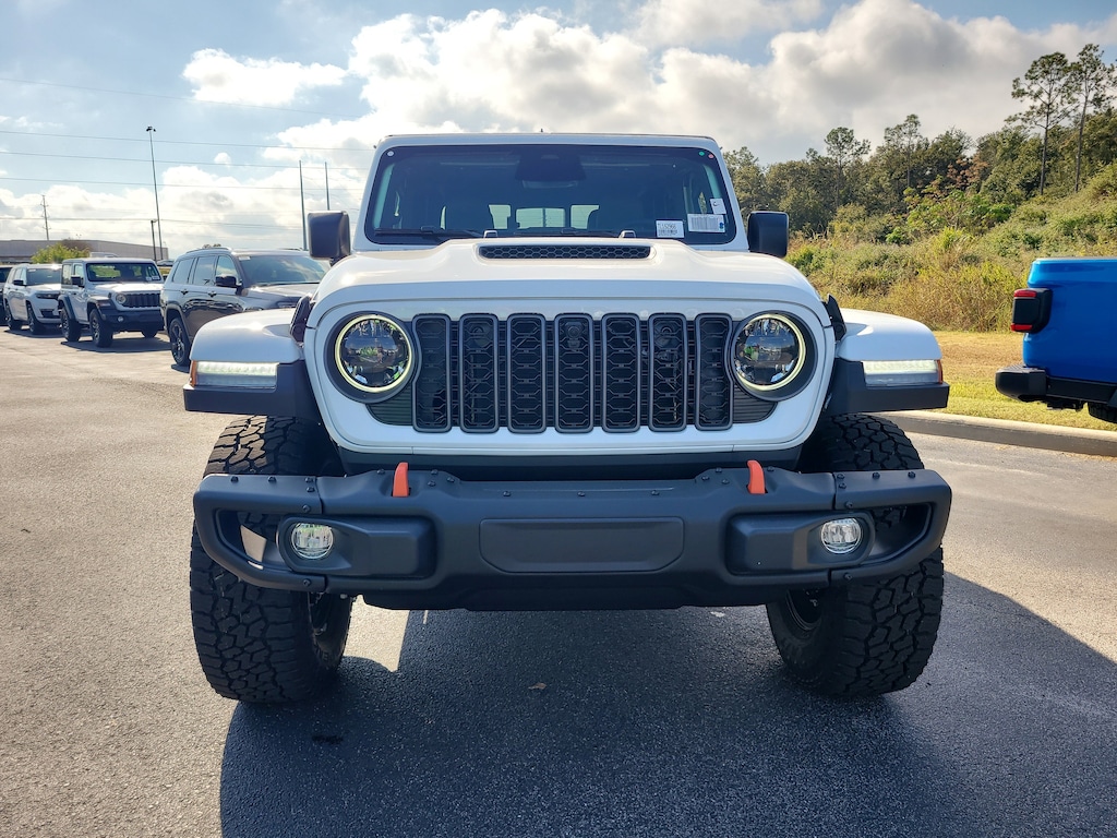 New 2026 Jeep Gladiator MOJAVE X 4X4 Pickup