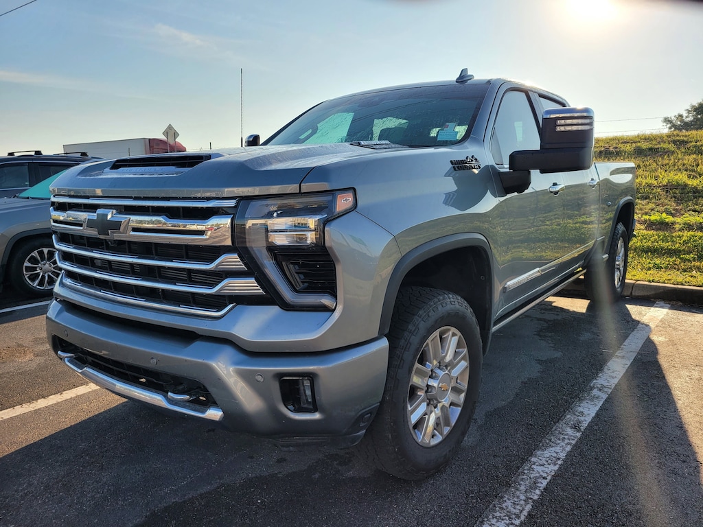 Used 2024 Chevrolet Silverado 2500 HD High Country Truck Crew Cab