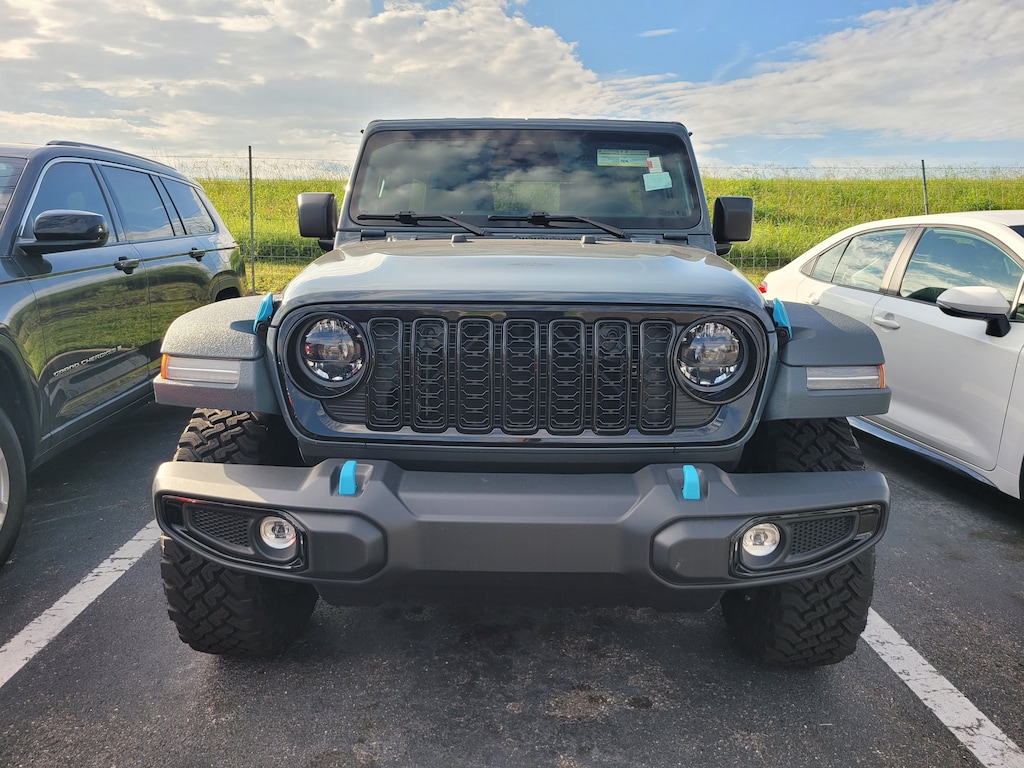 Used 2026 Jeep Wrangler Sport SUV