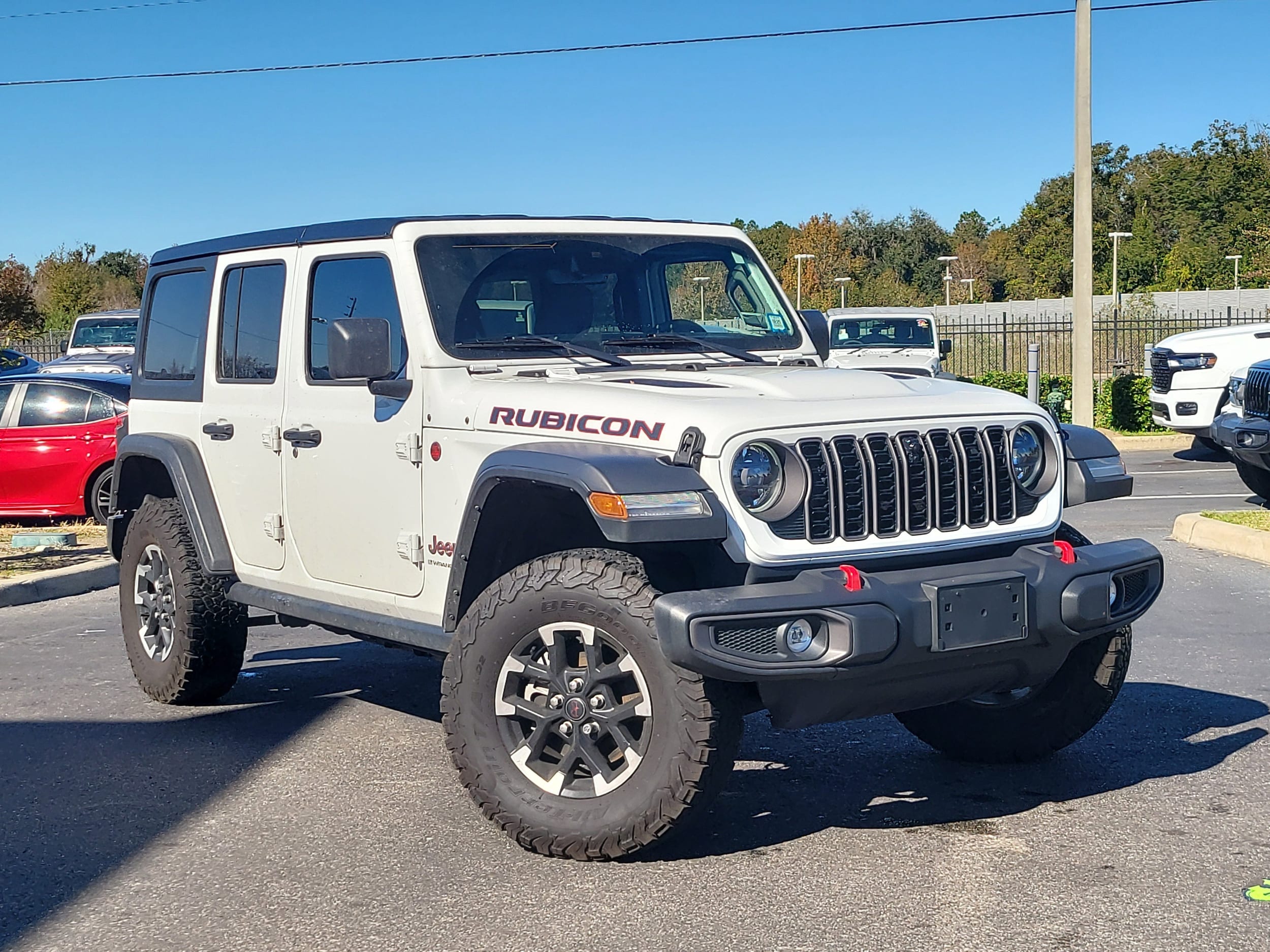 2024 Jeep Wrangler 4-Door Rubicon's photo