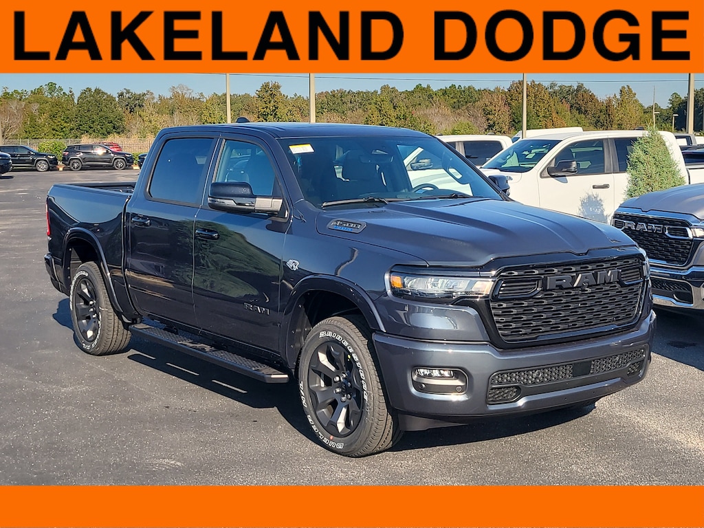 New 2026 Ram 1500 BIG HORN CREW CAB 4X4 5'7 BOX Pickup