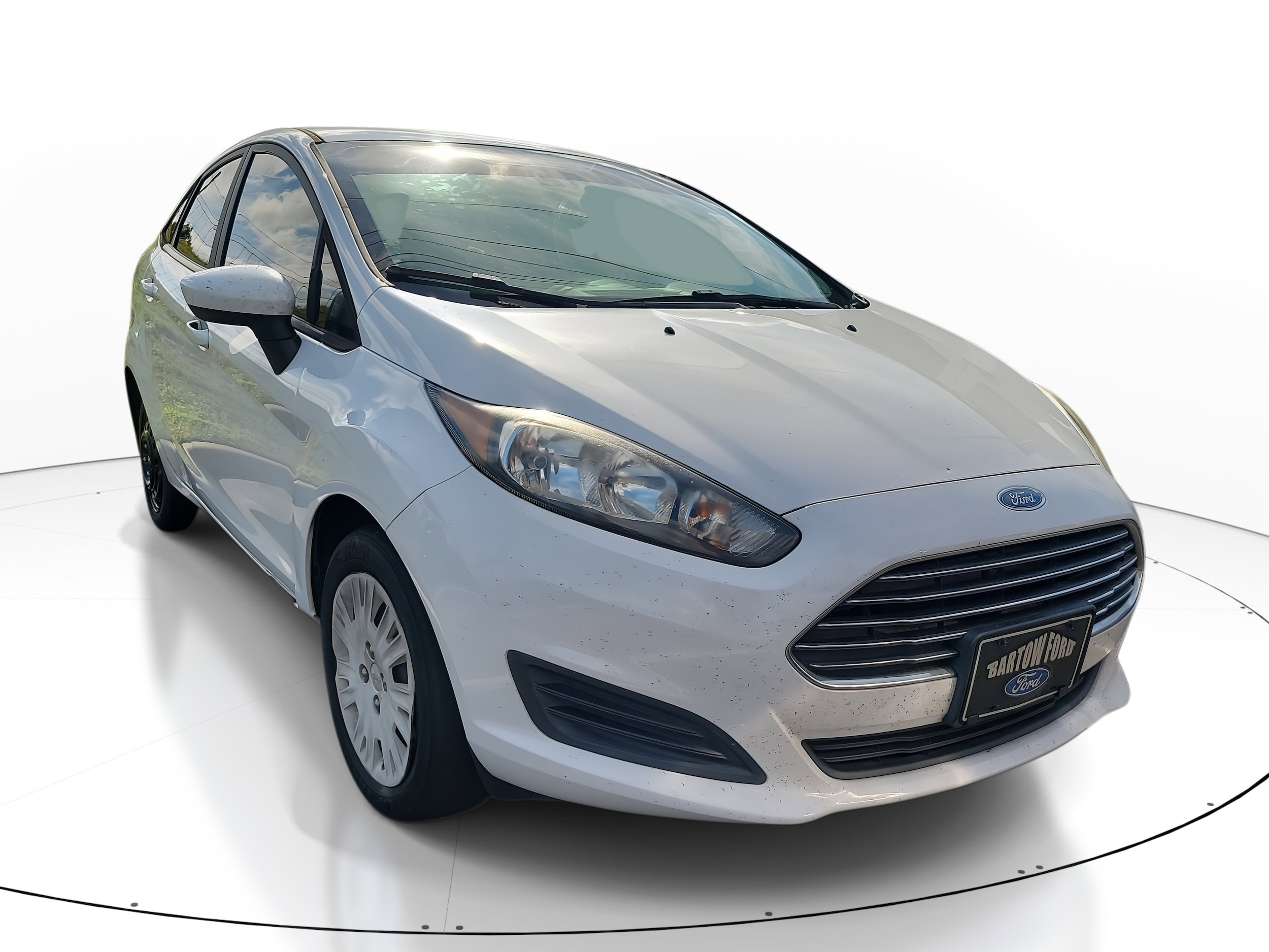 2018 Ford Fiesta S's photo