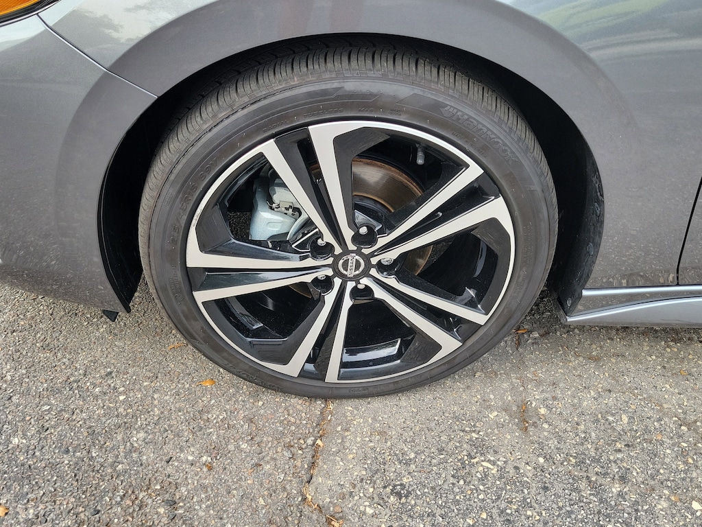 Used 2023 Nissan Sentra SR Sedan