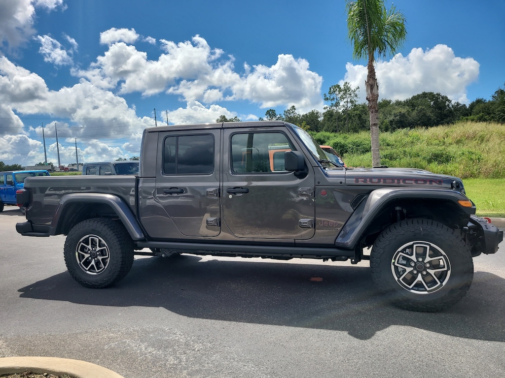 New 2025 Jeep Gladiator RUBICON X 4X4 Pickup