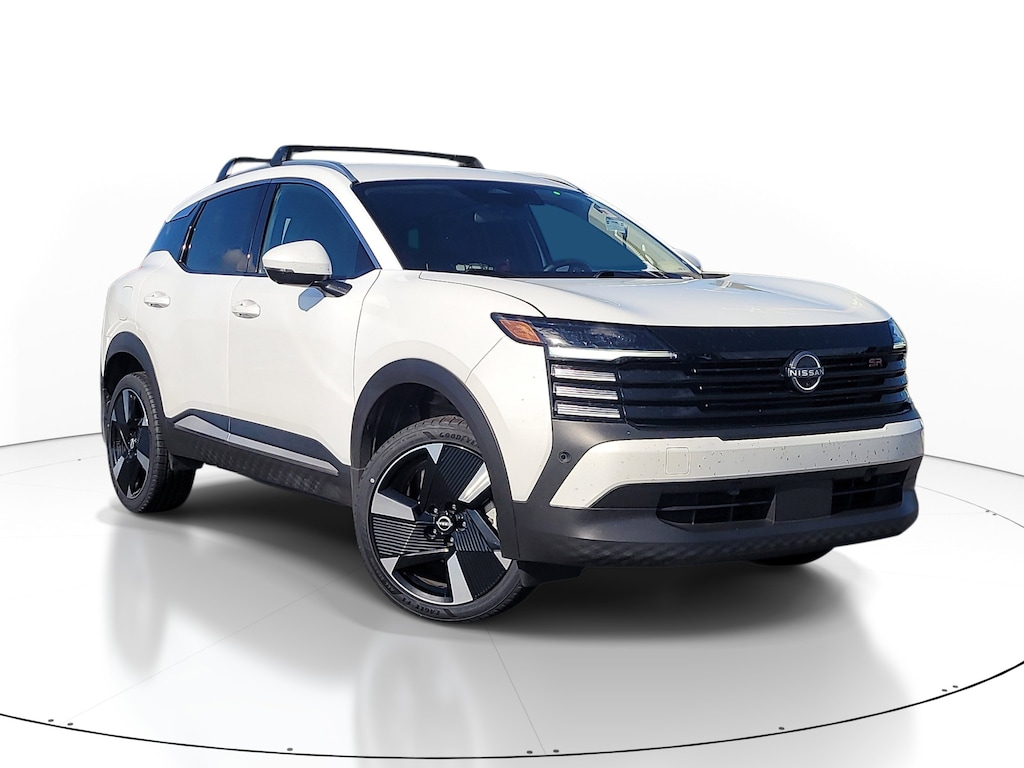 Used 2025 Nissan Kicks SR SUV