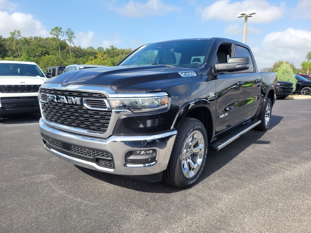 New 2026 Ram 1500 BIG HORN CREW CAB 4X4 5'7 BOX Pickup