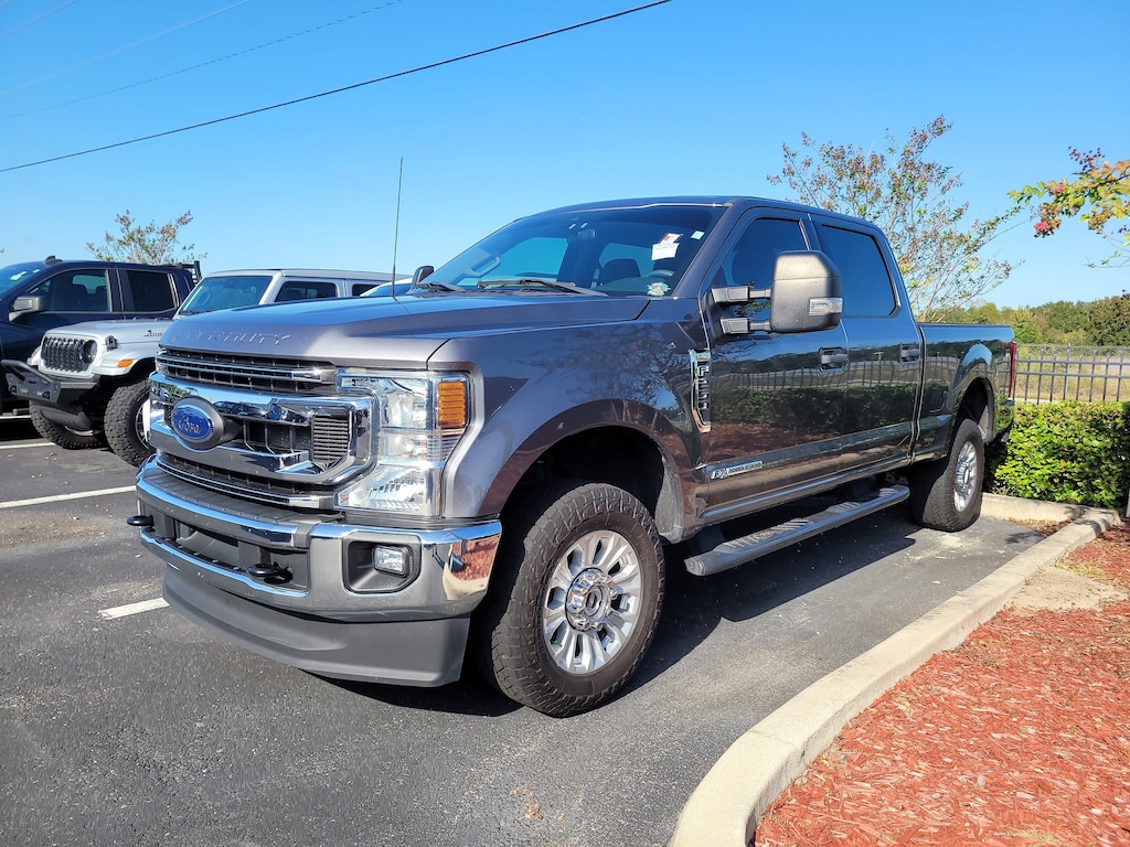 Used 2022 Ford F-250  Truck Crew Cab