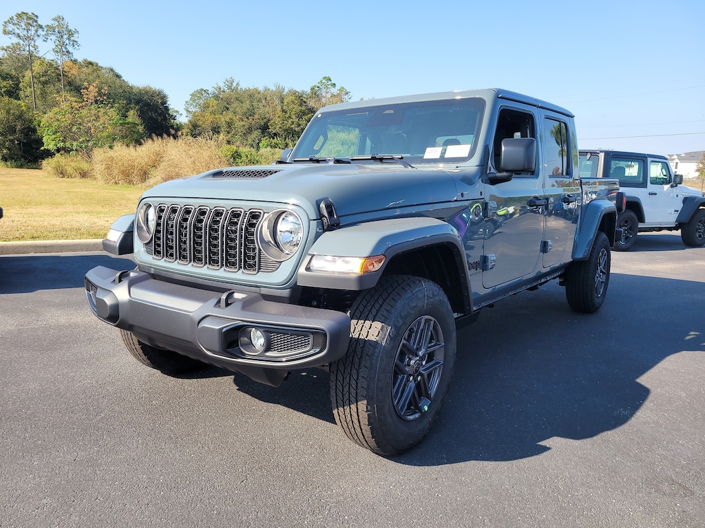 New 2026 Jeep Gladiator SPORT S 4X4 Pickup