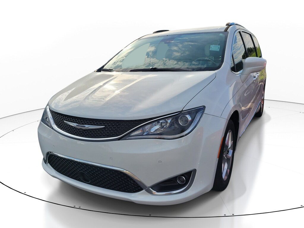 Used 2017 Chrysler Pacifica Touring-L Plus Van