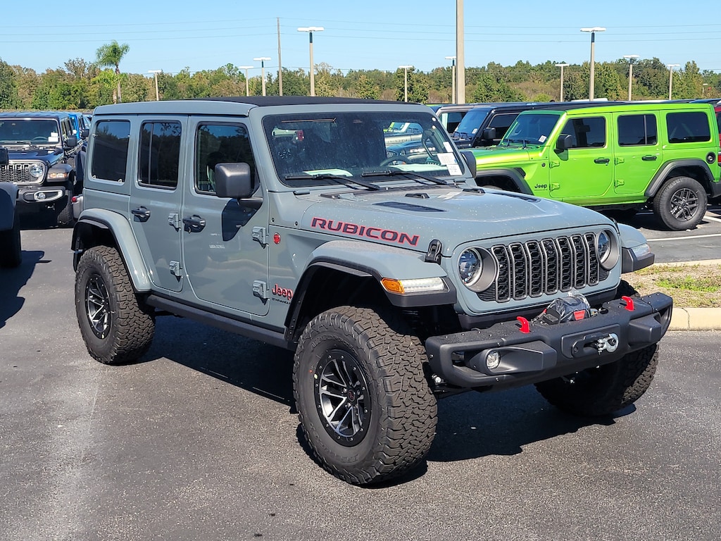 New 2026 Jeep Wrangler 4-DOOR RUBICON X Sport Utility