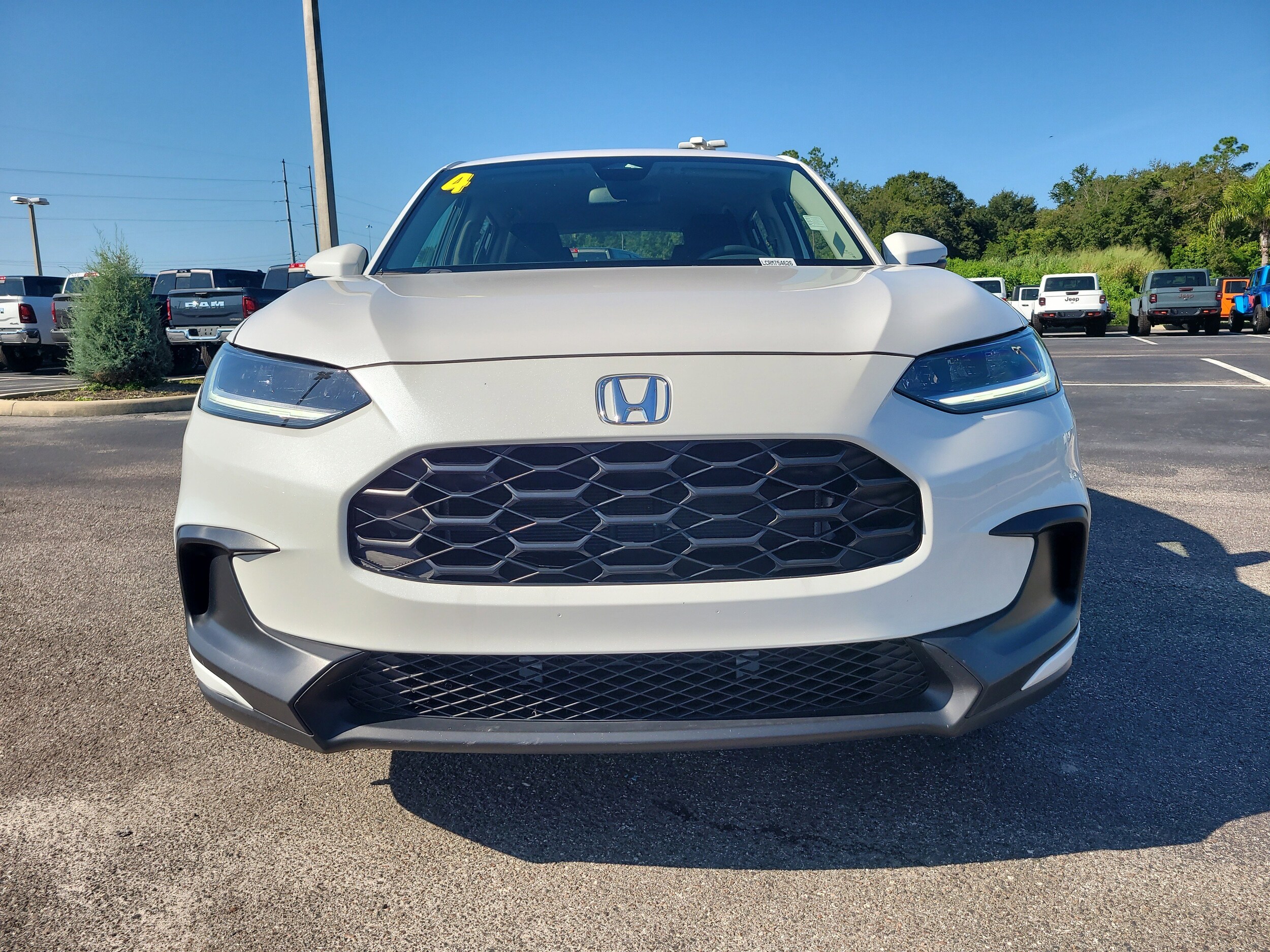 2024 Honda HR-V LX photo 2
