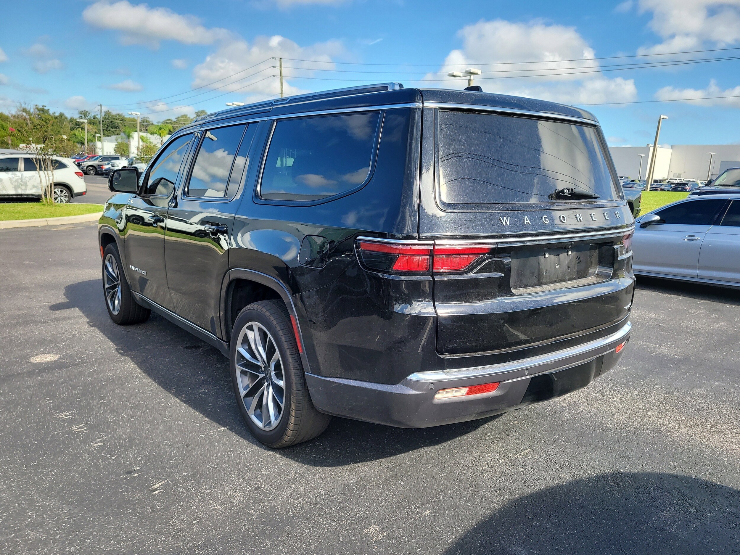 2022 Jeep Wagoneer Series III photo 4