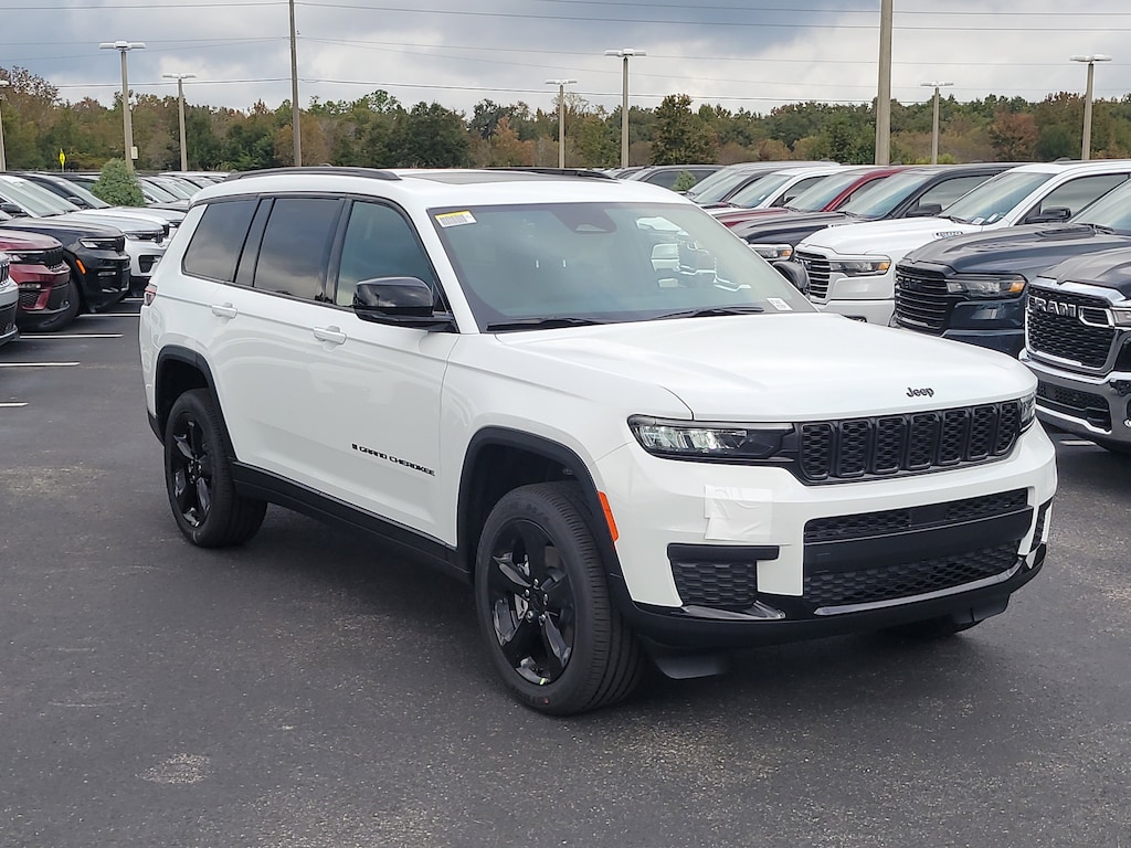 New 2025 Jeep Grand Cherokee L ALTITUDE X 4X2 Sport Utility