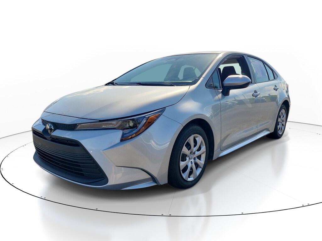Used 2025 Toyota Corolla LE Sedan