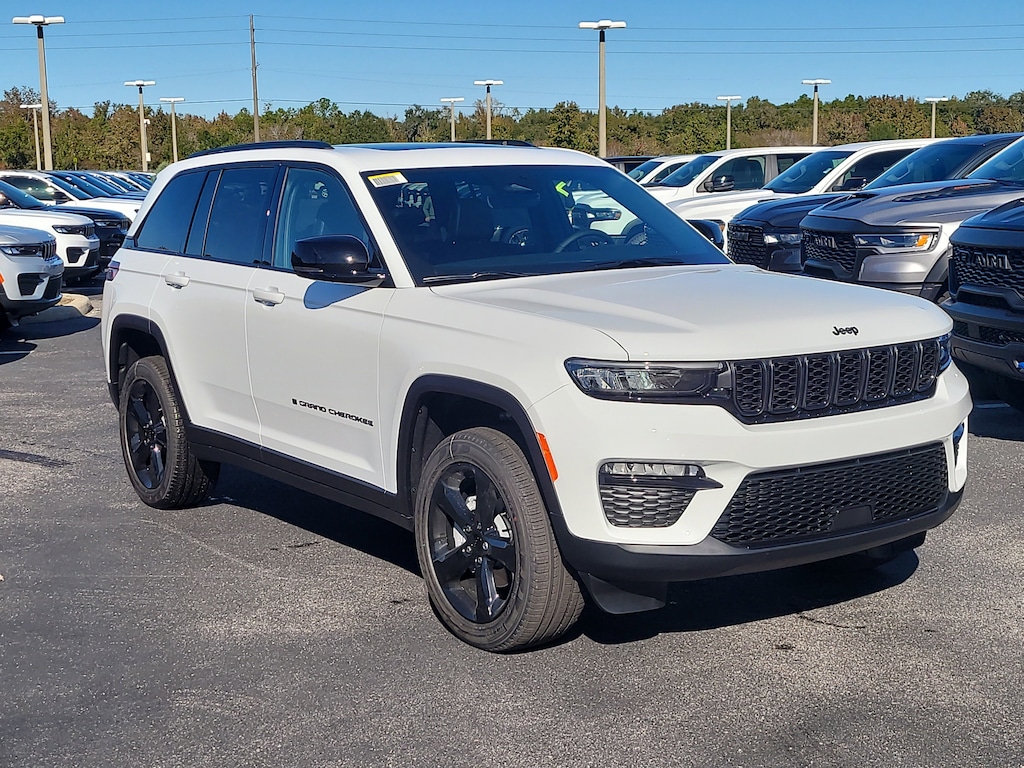 New 2025 Jeep Grand Cherokee LIMITED 4X2 Sport Utility