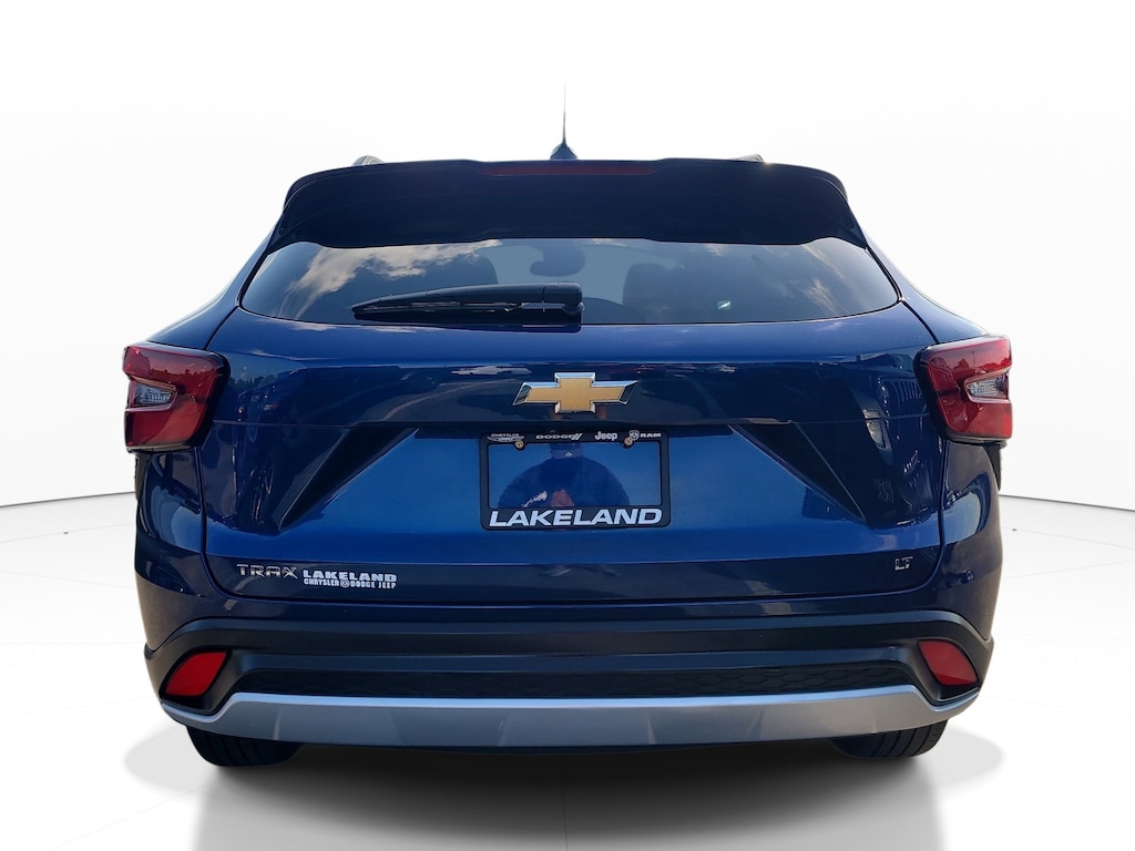 Used 2024 Chevrolet Trax LT SUV