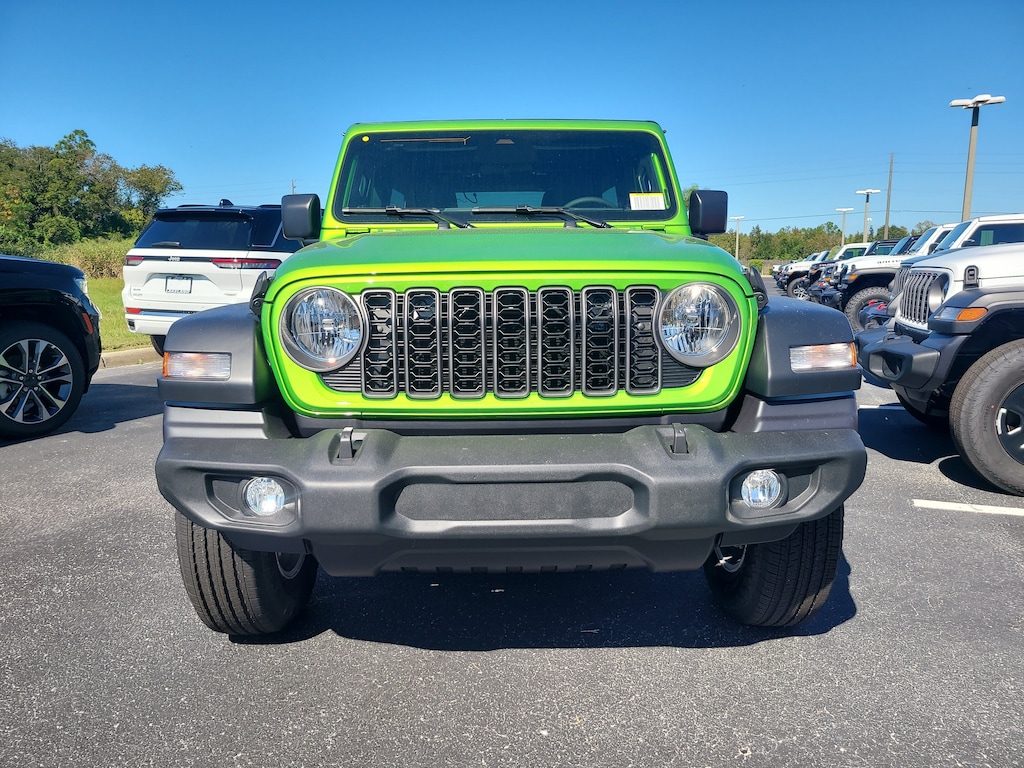 New 2026 Jeep Wrangler 4-DOOR SPORT S Sport Utility