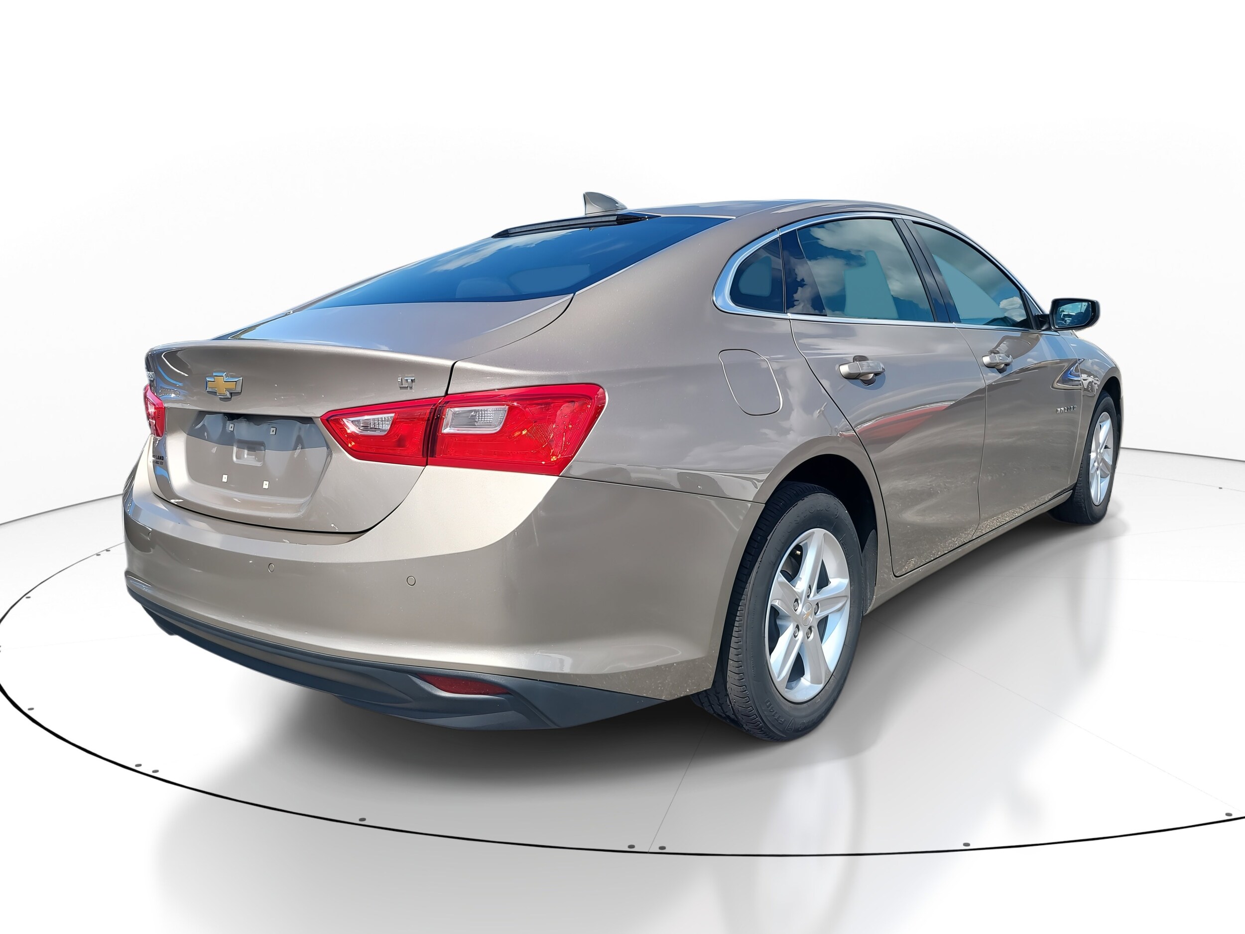 2023 Chevrolet Malibu 1LT photo 4
