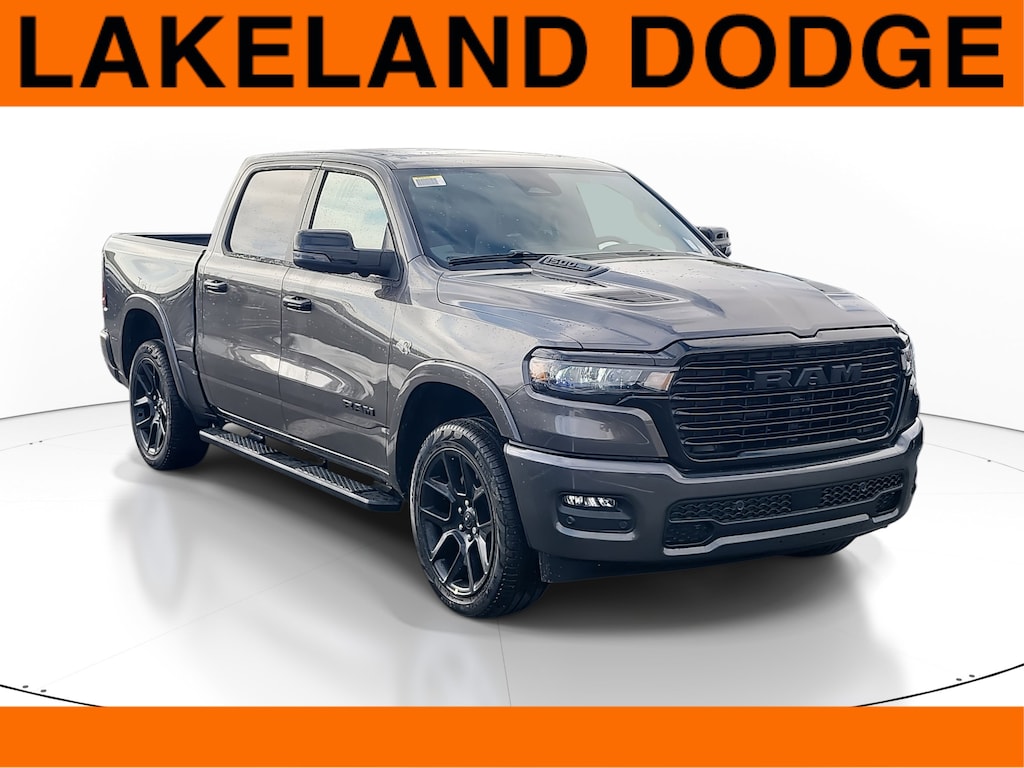 New 2026 Ram 1500 LARAMIE CREW CAB 4X4 5'7 BOX Pickup