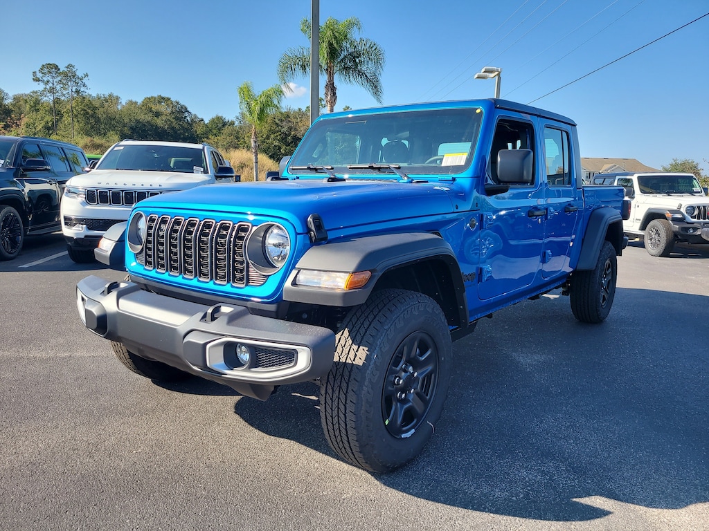 New 2026 Jeep Gladiator SPORT 4X4 Pickup