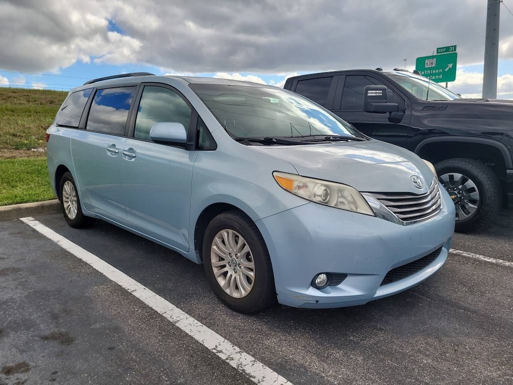 Used 2017 Toyota Sienna L 7 Passenger Van