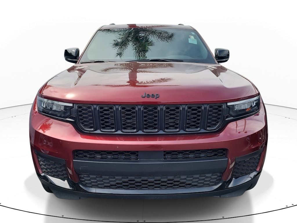 Used 2025 Jeep Grand Cherokee L Laredo SUV