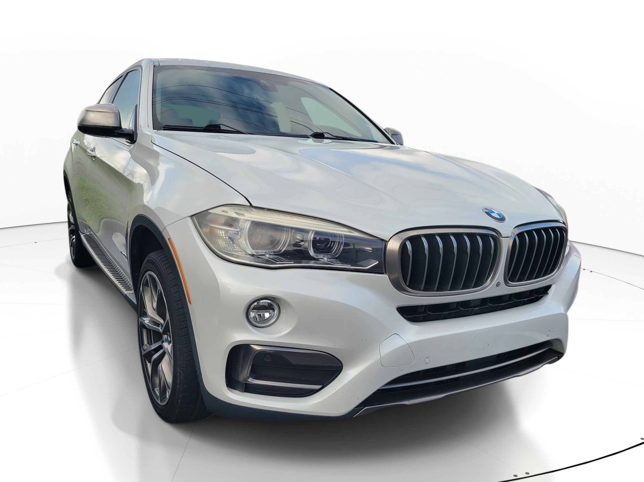 2016 BMW X6 xDrive35i's photo