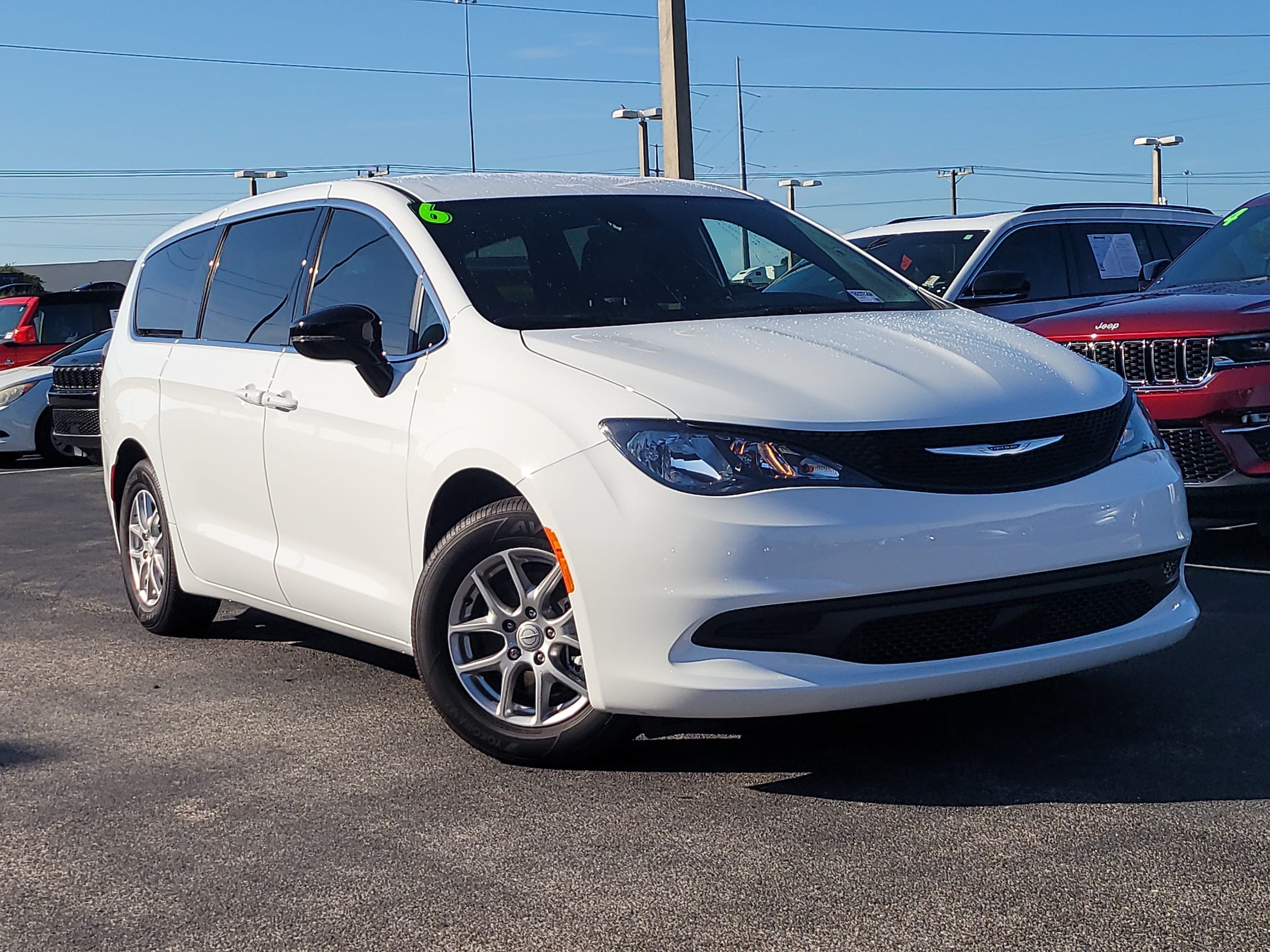 2026 Chrysler Voyager