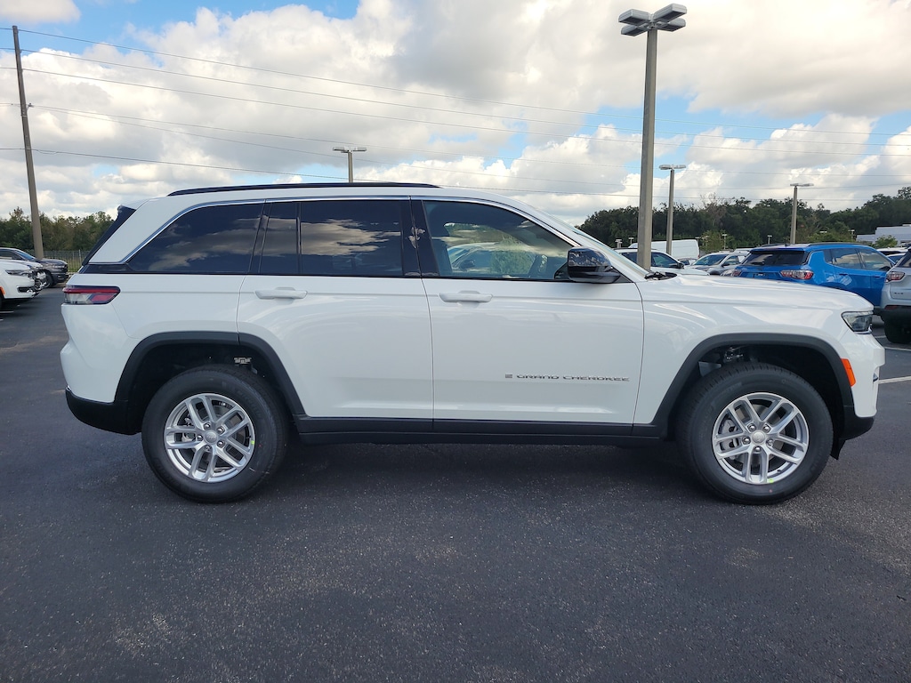 New 2025 Jeep Grand Cherokee LAREDO X 4X2 Sport Utility