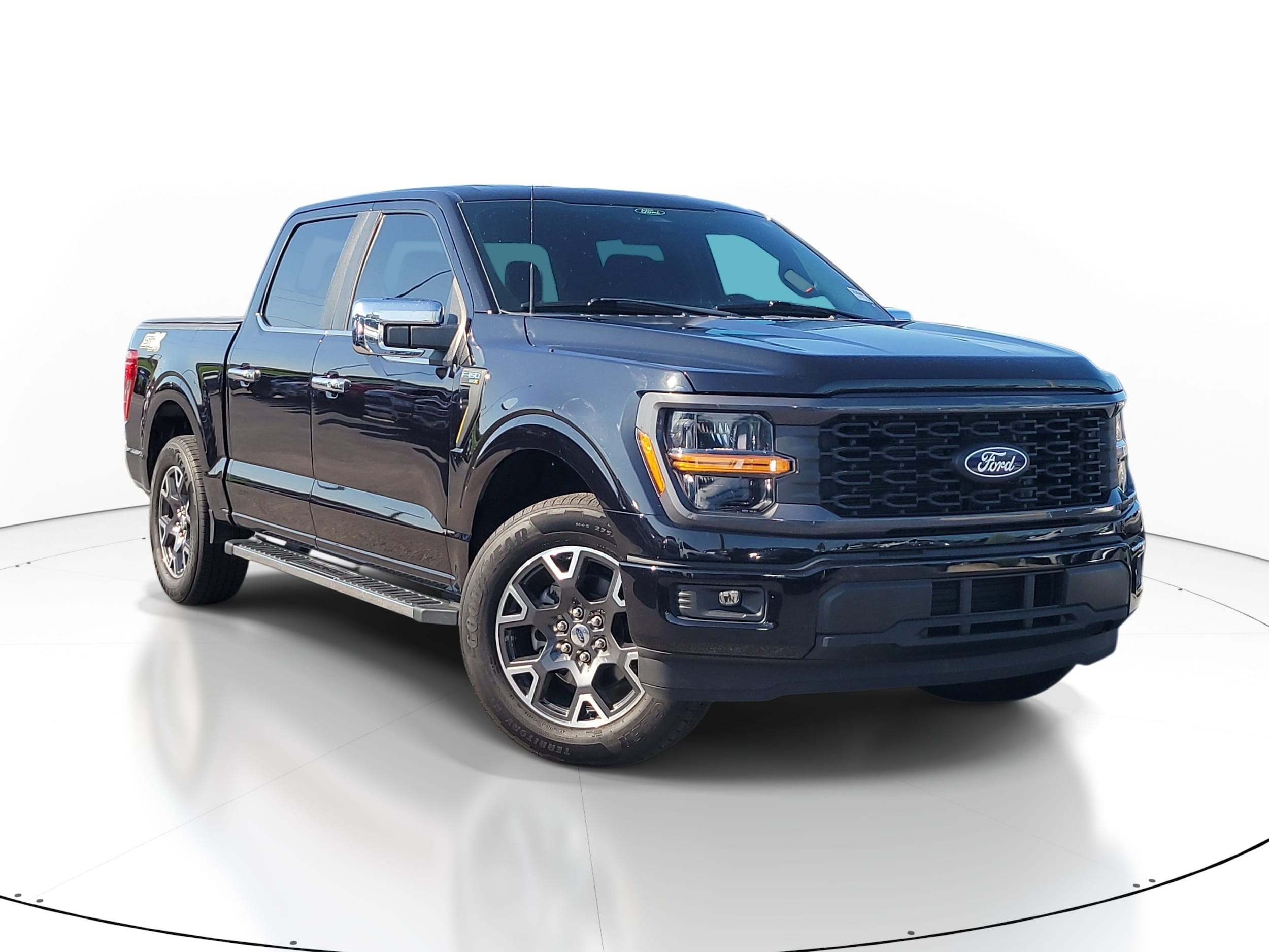 2025 Ford F-150 Truck SuperCrew Cab 