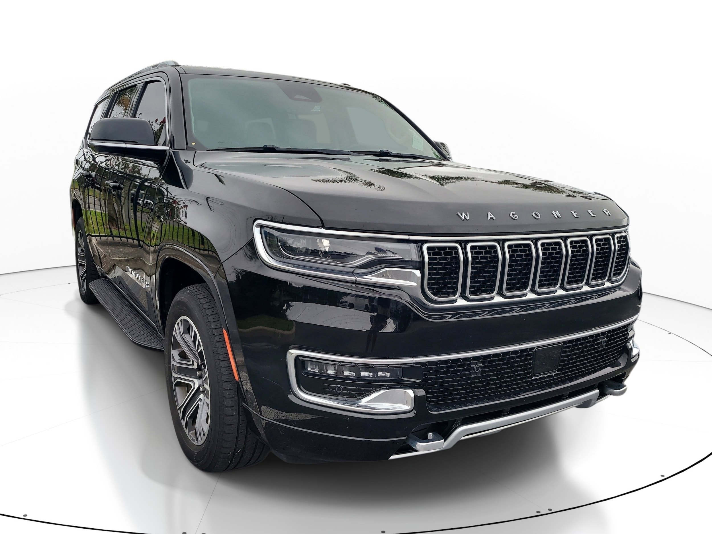 2023 Jeep Wagoneer Series II's photo