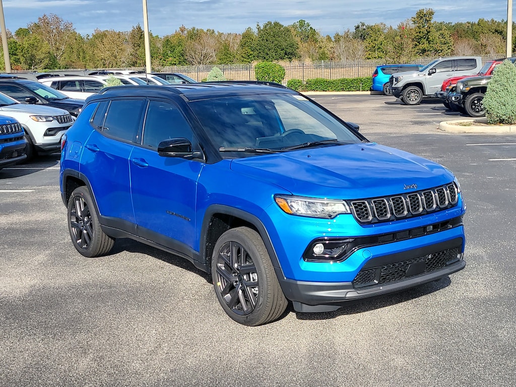 New 2026 Jeep Compass LIMITED ALTITUDE 4X4 Sport Utility