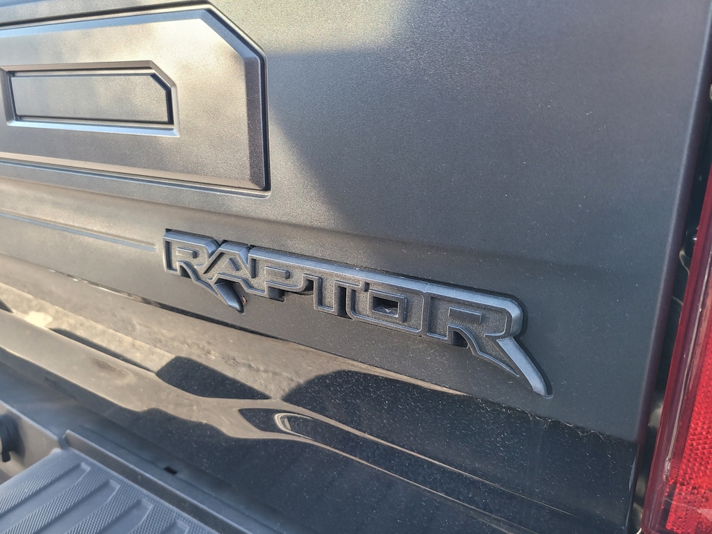 Used 2022 Ford F-150 Raptor Truck SuperCrew Cab