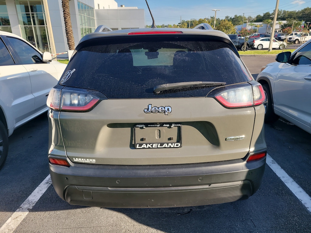 Used 2021 Jeep Cherokee Latitude Plus SUV
