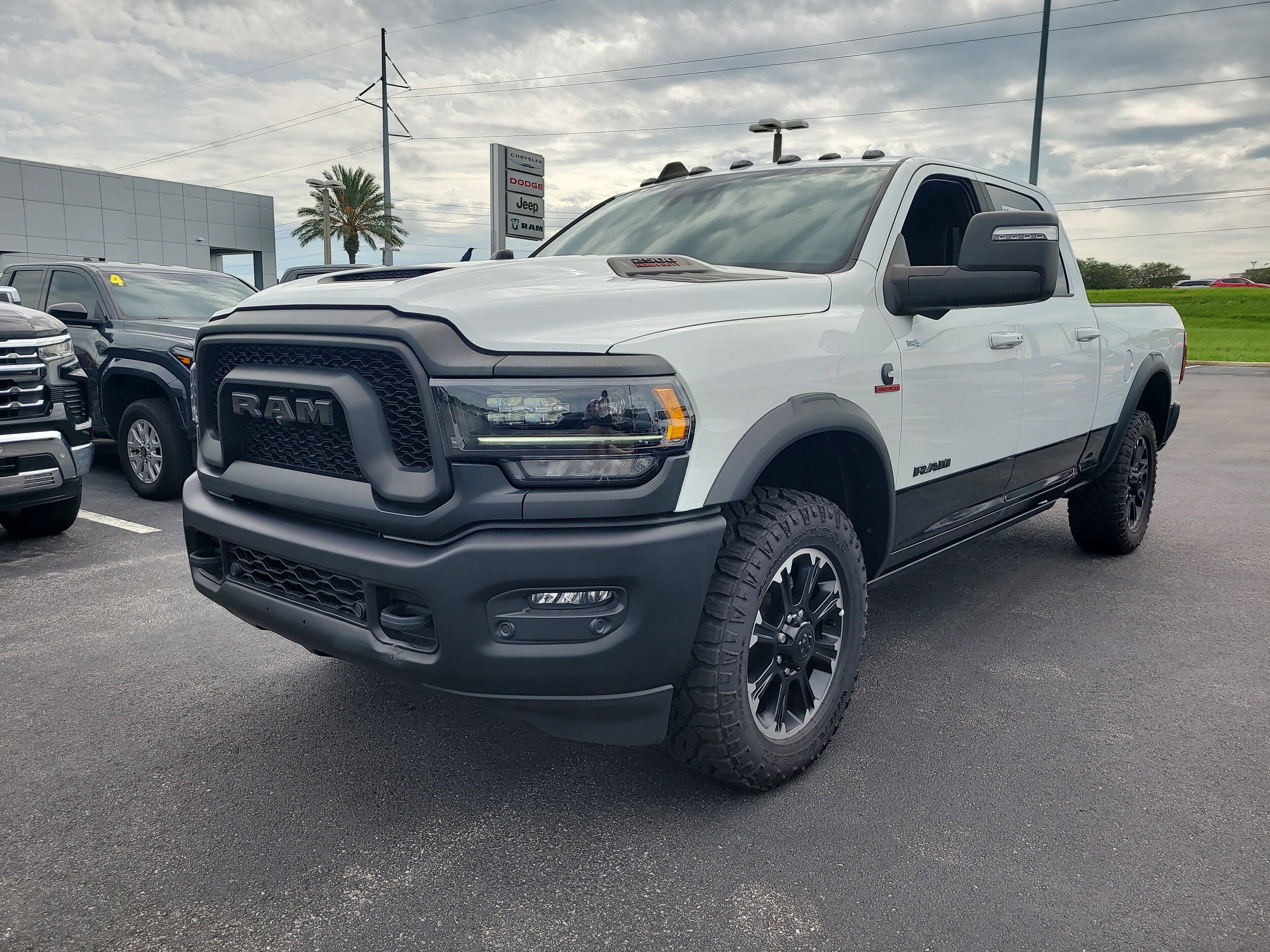 2023 Ram 2500 Power Wagon photo 3
