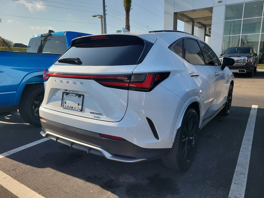 2022 Lexus NX 350 F SPORT Handling photo 4