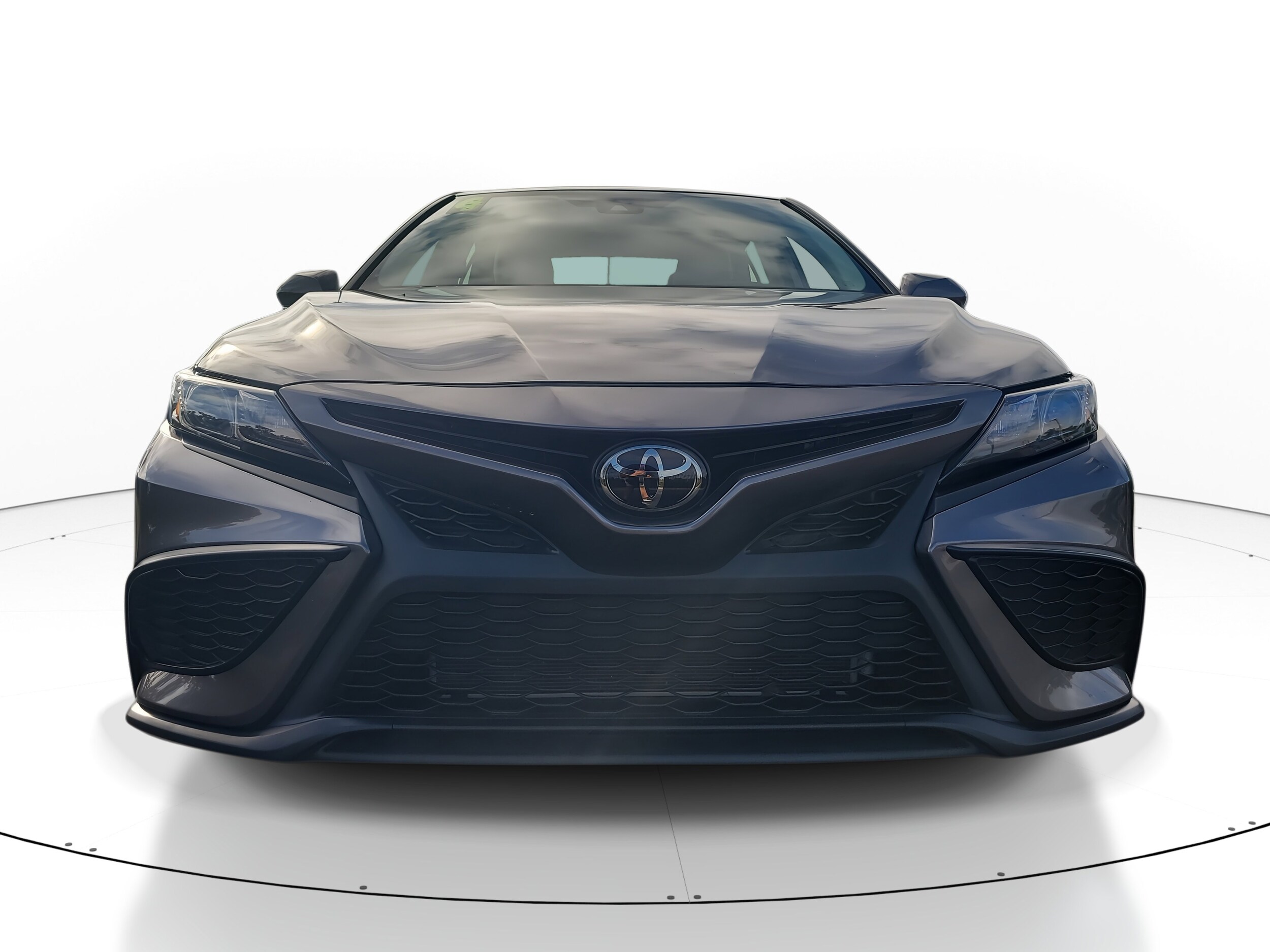 2024 Toyota Camry SE photo 2